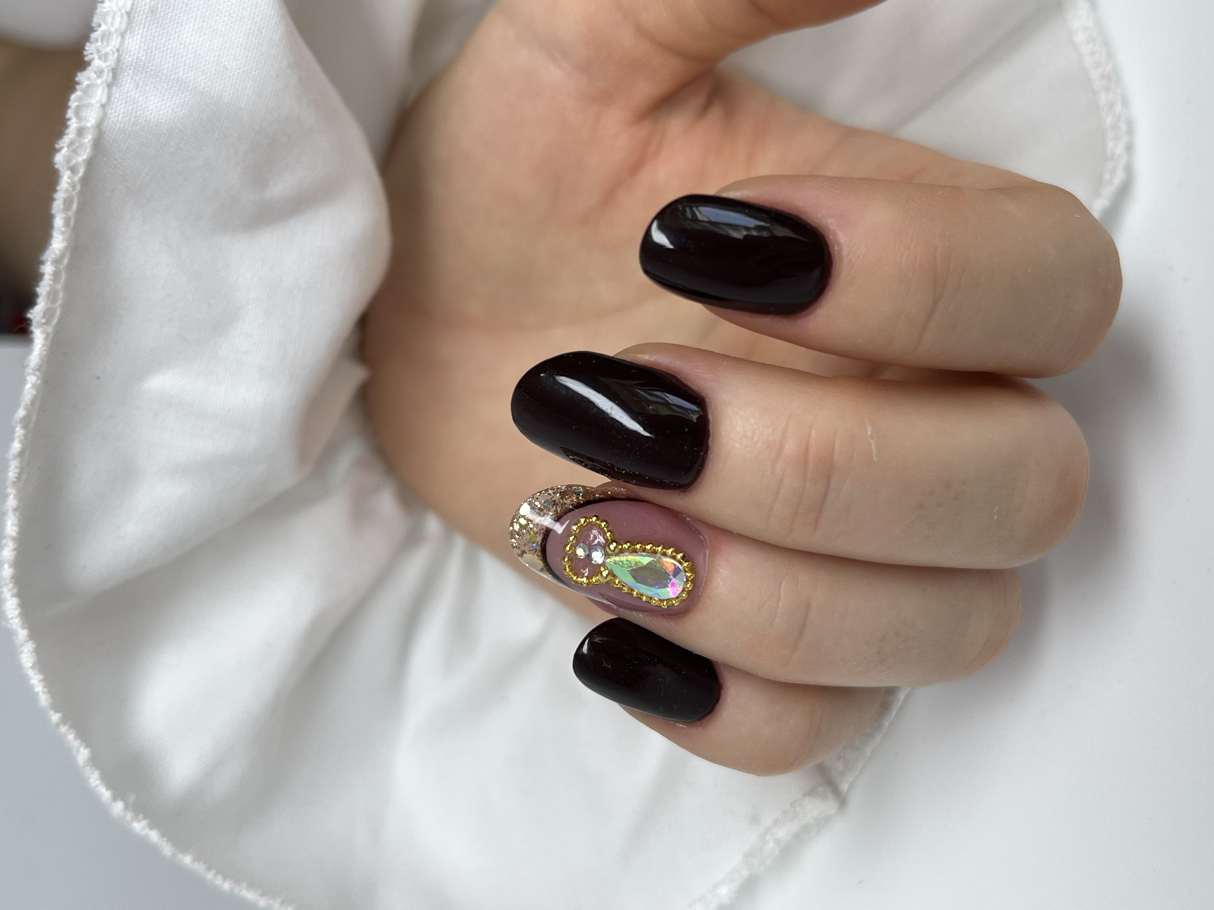 paznokcie salon Wioleta Żywiec – french konstrukcyjny